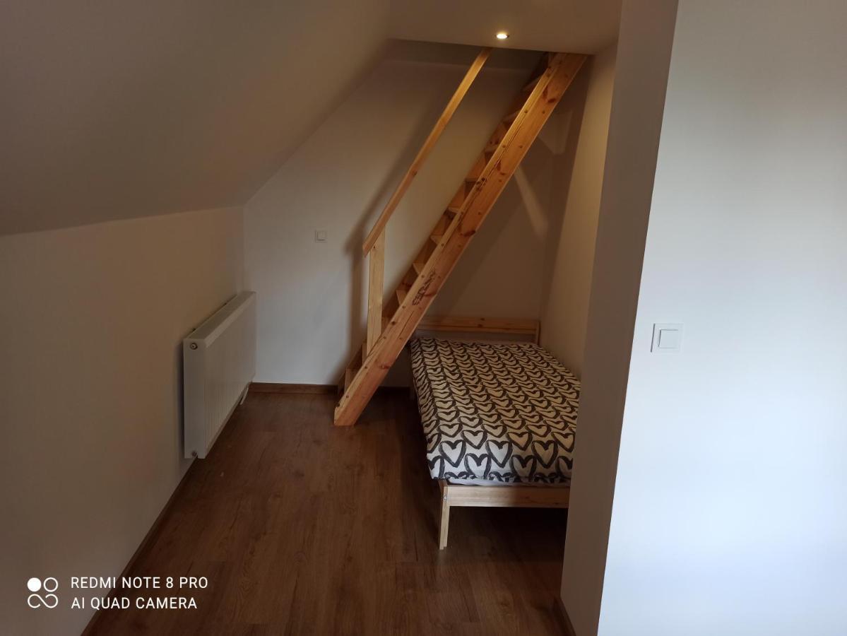 Appartement Apartameny Wiktoria I Nikola W Karwiku à Pisz Extérieur photo